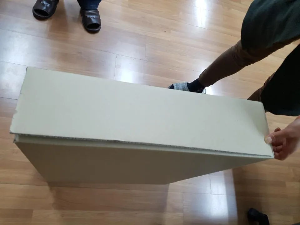 A5형 날개 겹치는 박스 A형 택배박스 완성 사진